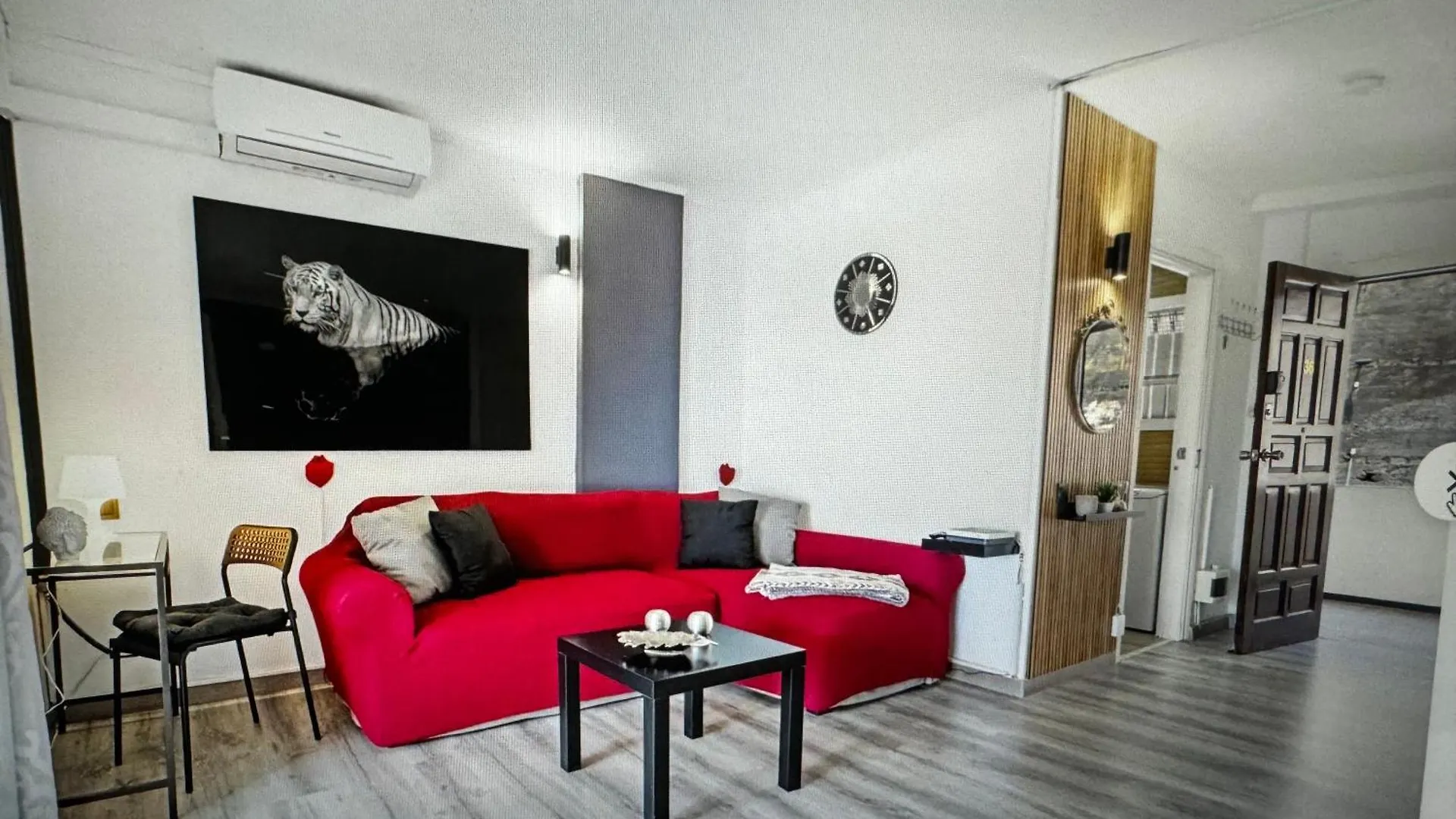 Laurent Suite Spain
