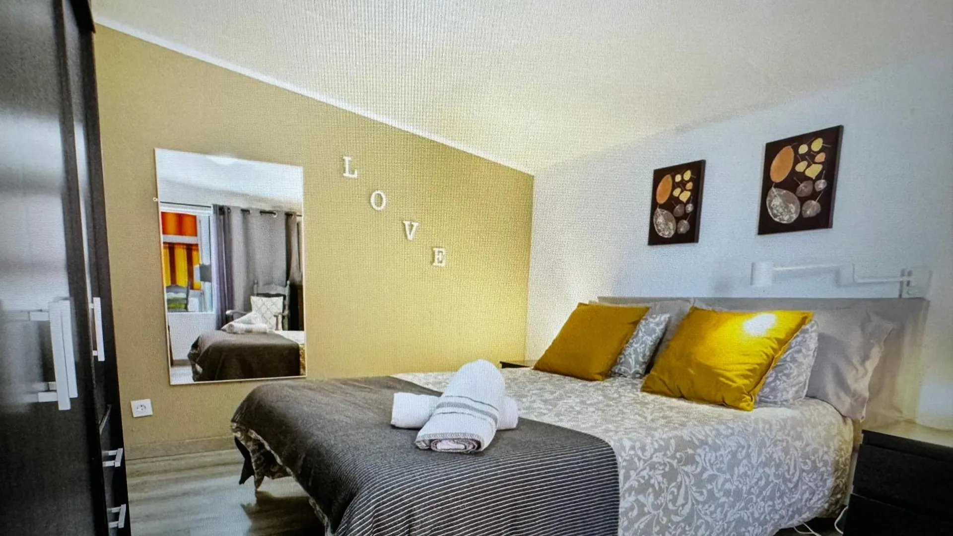 Apartment Laurent Suite Spain